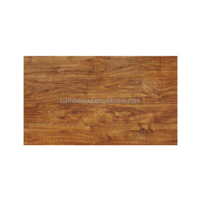 Melhore o seu espaço com o piso laminado de madeira de faiança de design moderno e confortável