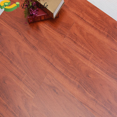 Atualize sua casa com piso laminado impermeável em relevo para decoração