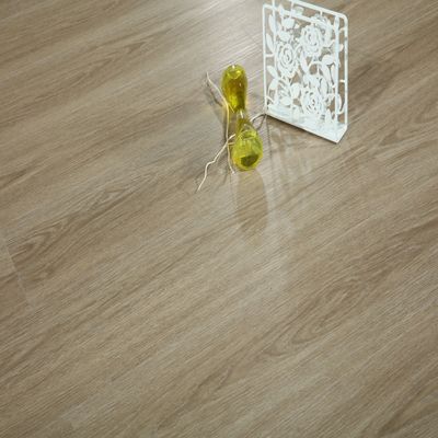 Unilin Clique Bloqueio SPC Pavimento de Cor de Madeira Plástico Núcleo rígido Vinyl Planck Pavimento 4mm Interior
