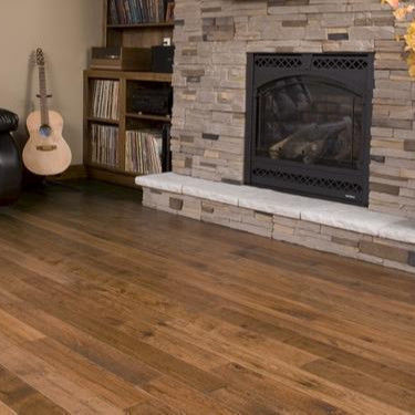 Experimente a beleza e a durabilidade do chão de madeira de três camadas red oak