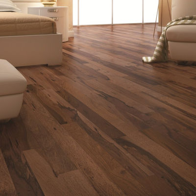 Atualize o seu quarto com o suporte técnico on-line do Herringbone Engineered Flooring