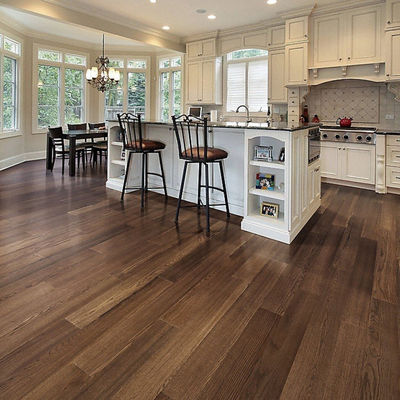Atualize o seu quarto com o suporte técnico on-line do Herringbone Engineered Flooring