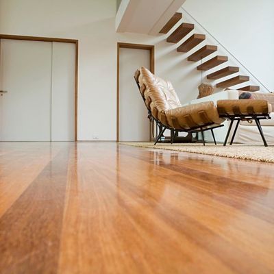 Transforme seu quarto em um espaço luxuoso com pisos de engenharia