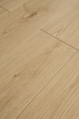 Tecnologia alemã Artenso piso laminado A adição perfeita para a sua sala de estar