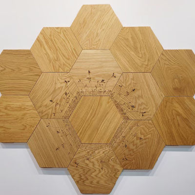 Piso de madeira de engenharia de camadas múltiplas 15 mm Walnut Oak Plank para escadas de quarto Instalar