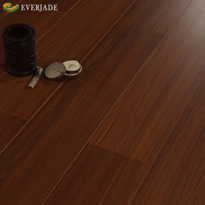 Piso de madeira de engenharia de várias camadas de carvalho borboleta conjunta Espresso piso de madeira de cetim