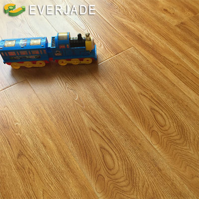 Hdf Tecnologia alemã 12 mm Classe 33 Piso laminado de madeira de alto brilho para sala de estar