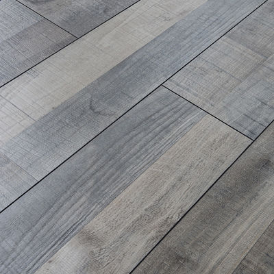 EIR Pisos Laminados Laminado com tecnologia Bevelled