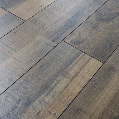 EIR Pisos Laminados Laminado com tecnologia Bevelled