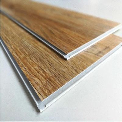 Design moderno SPC piso 1,8m 6,5mm resistente ao fogo Vinilic Marble brilhante acabamento pedra olhar cair e fechar madeira Shandong UK Warehouse