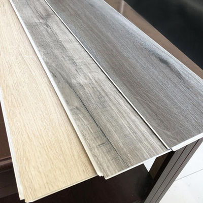 Moderno Design resistente a desgaste de madeira real folheado Herringbone Vinyl piso a preços competitivos