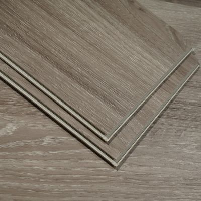 Pavimentos de plancha de vinil de interior com fácil instalação e revestimento UV à prova d'água