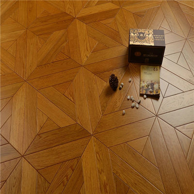 Planca de piso de madeira projetada para sala de estar com design de parquet artístico