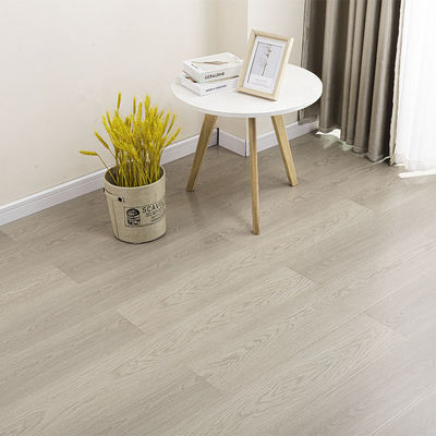OEM Indoor MDF HDF AC3 AC4 Pavimento de madeira com design de grãos de madeira