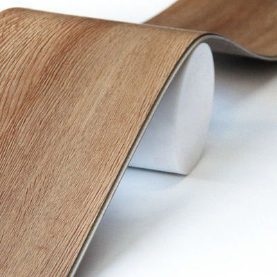 CE Certificado PVC ignífugo Lvt Clique Vinyl Plank piso 5mm 8mm impermeável Laminate Tile