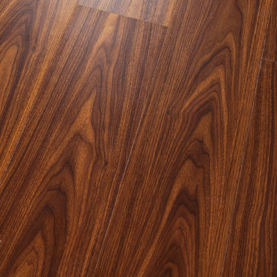 Capacidade de solução do projeto Pavimentos laminados de madeira para soluções económicas
