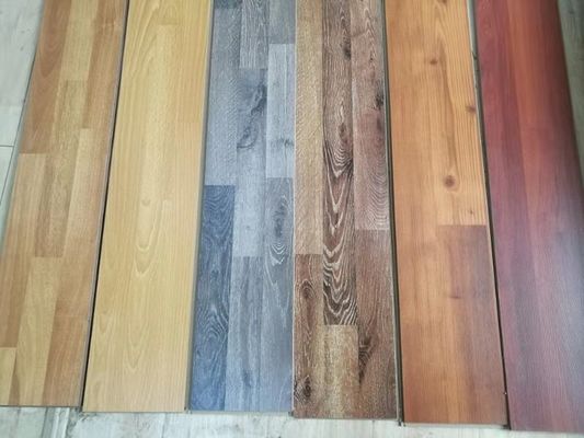 Capacidade de solução do projeto Pavimentos laminados de madeira para soluções económicas