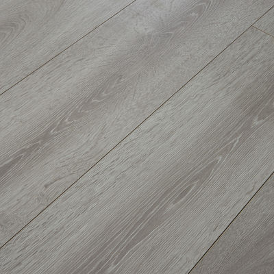 1218*303mm Pavimentos de madeira laminada de carvalho à prova de fogo e água para melhoria da sala de estar