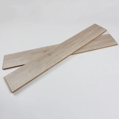 GOLDEN PINE HDF Pavimento laminado de madeira AC5 Clic Pavimento flutuante de madeira à prova d'água Suelo laminado