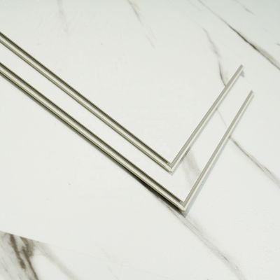 Pavimentos de SPC em estilo de mármore de escritório com tábuas de azulejos modernos e textura de plástico de pedra
