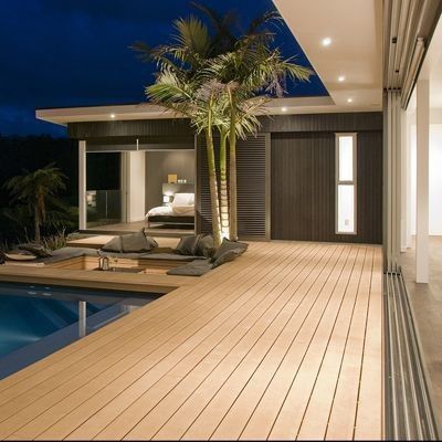 Modelo de design tradicional Waterproof Fire Resistant WPC Decking Board com kits de canto