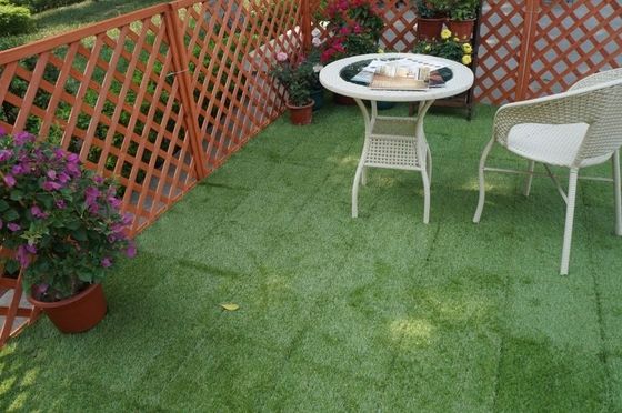 Dubai Futebol Falso Erva de gramado Tapete de parede Erva esportiva Pavimento Erva artificial para jardim