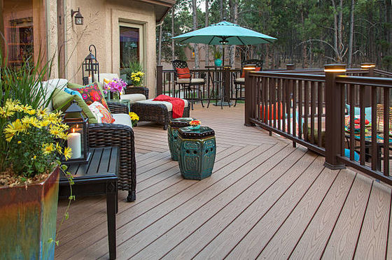 Coextrusão resistente a rachaduras wpc deck voyage composite decking com 12 escolhas de cores