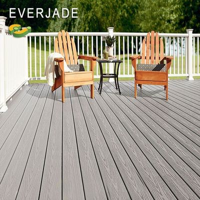 10,3%-1,4% Densidade Quick Deck Madeira Composite Outdoor Deck Tile em Islândia Fumo Branco